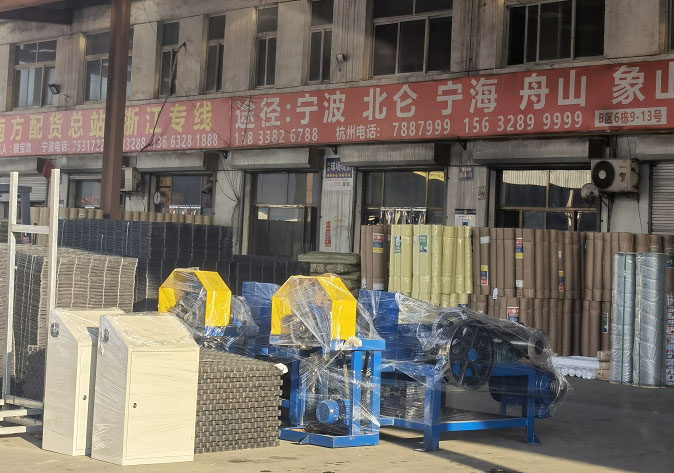 山東李經理訂購的中型水箱草莓视频在线免费下载發貨了，請注意收貨！